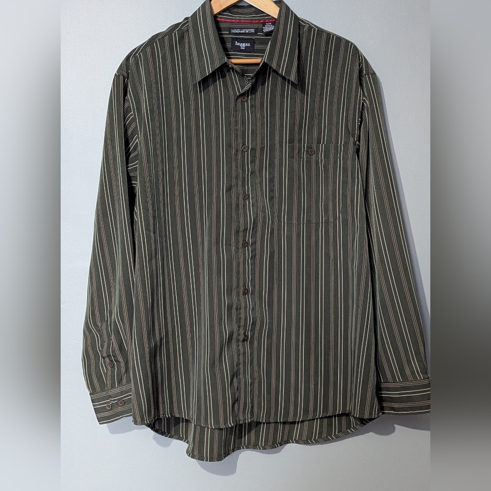 Haggar Men's XL Luxury Microfiber Green Striped Long-sleeve Button-down Shirt